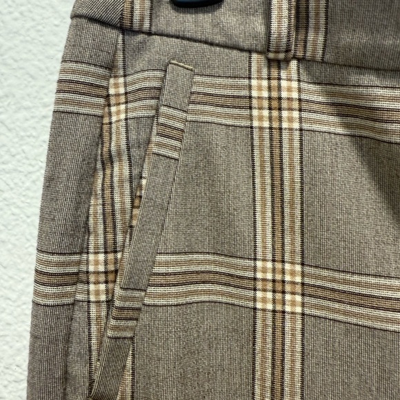 Plaid Wide-Leg Trousers - Picture 6 of 8